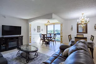 1915 Lavers Cir, Delray Beach, FL 33444 - Photo 10