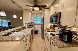 1252 Club Dr W, Delray Beach, FL 33445 - Photo 6