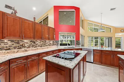 9700 NW 48th Drive, Coral Springs, FL 33076 - Photo 10