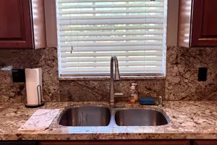 5586 3rd Rd, Lake Worth, FL 33467 - Photo 10