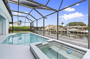 117 Queen Elizabeth Ct, Hutchinson Island, FL 34949 - Photo 4