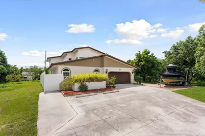 1111 Cherlynn Terrace, West Palm Beach, FL 33406 - Photo 2