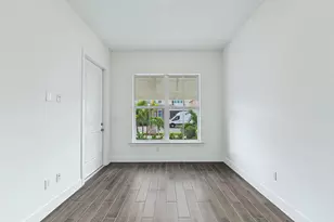 146 Parkside Wy, Royal Palm Beach, FL 33414 - Photo 4