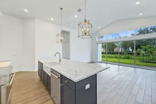 146 Parkside Wy, Royal Palm Beach, FL 33414 - Photo 10