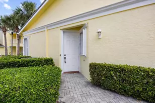 801 Mariner Bay, Fort Pierce, FL 34949 - Photo 2