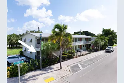 220 Lucerne Avenue #1, Lake Worth Beach, FL 33460 - Photo 2