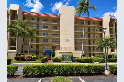 3524 Via Poinciana #Apt 104, Lake Worth, FL 33467 - Photo 1