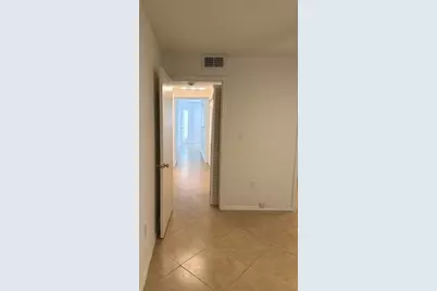 2647 NW 33rd Street #2305, Oakland Park, FL 33309 - Photo 18