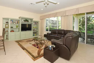 8825 Champions Way, Port Saint Lucie, FL 34986 - Photo 22