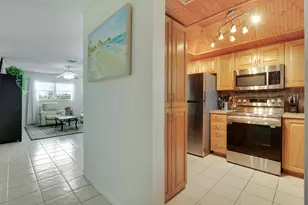 400 Fern St, Jupiter, FL 33458 - Photo 10
