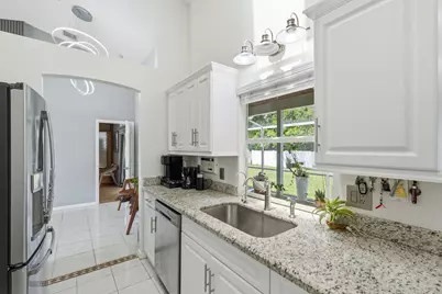 102 NW Peach Street, Port Saint Lucie, FL 34983 - Photo 22