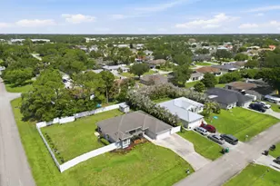 102 NW Peach St, Port Saint Lucie, FL 34983 - Photo 60