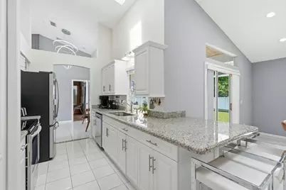 102 NW Peach Street, Port Saint Lucie, FL 34983 - Photo 20
