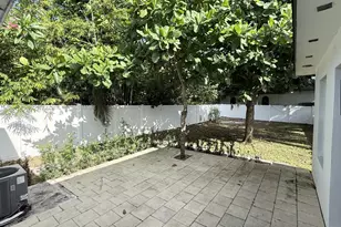 118 SW 7th St, Delray Beach, FL 33444 - Photo 28