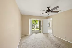 5570 Tamberlane Cir, Palm Beach Gardens, FL 33418 - Photo 12