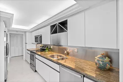 5100 N Ocean Boulevard #517, Lauderdale by the Sea, FL 33308 - Photo 10
