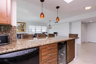 2500 NE 48th Ln, Fort Lauderdale, FL 33308 - Photo 16