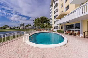 2500 NE 48th Ln, Fort Lauderdale, FL 33308 - Photo 6