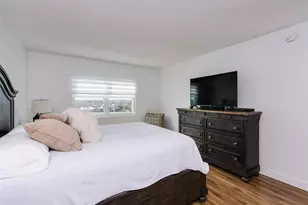 2500 NE 48th Ln, Fort Lauderdale, FL 33308 - Photo 26