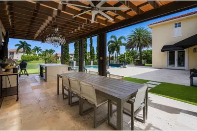 8861 Edgewater Place, Parkland, FL 33076 - Photo 2
