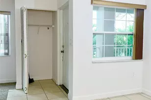 2850 N Oakland Forest Dr, Oakland Park, FL 33309 - Photo 4