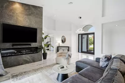 10720 Avenue Of The Avenue, Palm Beach Gardens, FL 33418 - Photo 22