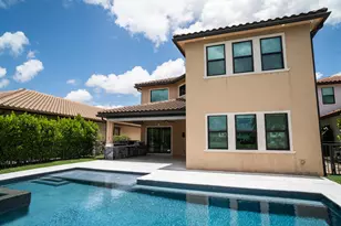 8665 E Baypoint Cir, Parkland, FL 33076 - Photo 18