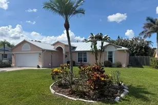 2511 SE Jason Ave, Port Saint Lucie, FL 34952 - Photo 1