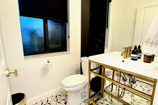 21423 NE 2nd Pl, Miami, FL 33179 - Photo 8