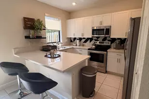 21423 NE 2nd Pl, Miami, FL 33179 - Photo 6