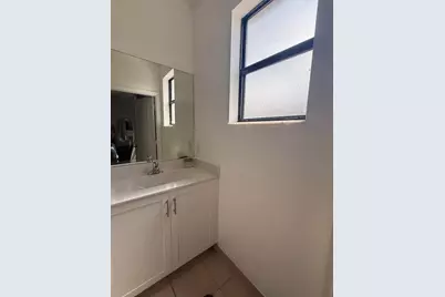 21423 NE 2nd Place, Miami, FL 33179 - Photo 14