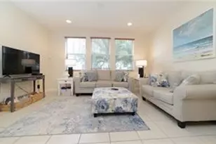 820 Millbrae Ct, West Palm Beach, FL 33401 - Photo 4