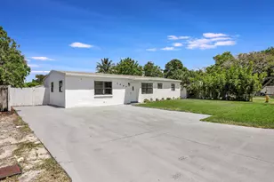 3060 NE 12th Ave, Pompano Beach, FL 33064 - Photo 2