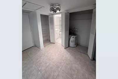 5660 SW 3rd Place #105, Margate, FL 33068 - Photo 4