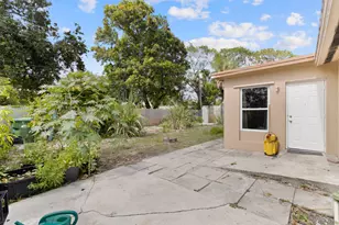 3431 NW 4th St, Lauderhill, FL 33311 - Photo 10