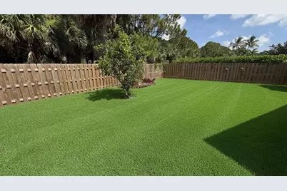13151 Crisa Drive, Palm Beach Gardens, FL 33410 - Photo 38