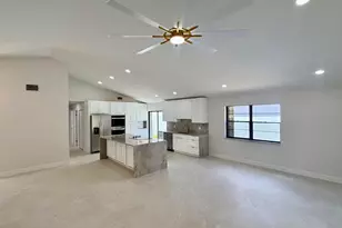 13151 Crisa Dr, Palm Beach Gardens, FL 33410 - Photo 12