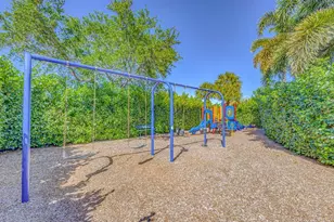 13151 Crisa Dr, Palm Beach Gardens, FL 33410 - Photo 36