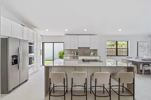 13151 Crisa Dr, Palm Beach Gardens, FL 33410 - Photo 2