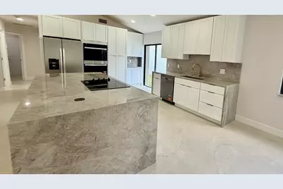 13151 Crisa Drive, Palm Beach Gardens, FL 33410 - Photo 6