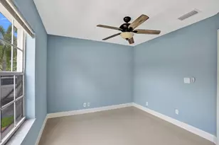 17866 SW 10th Ln, Pembroke Pines, FL 33029 - Photo 32