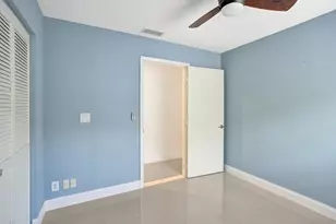 17866 SW 10th Ln, Pembroke Pines, FL 33029 - Photo 26