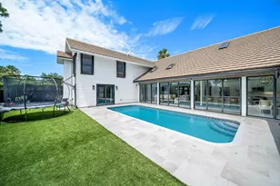 2707 Biarritz Dr, Palm Beach Gardens, FL 33410 - Photo 52
