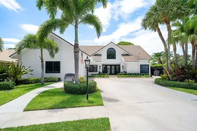 2707 Biarritz Drive, Palm Beach Gardens, FL 33410 - Photo 2
