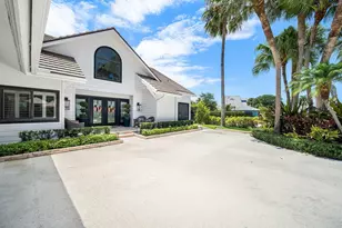 2707 Biarritz Dr, Palm Beach Gardens, FL 33410 - Photo 56