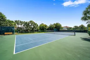 2707 Biarritz Dr, Palm Beach Gardens, FL 33410 - Photo 54