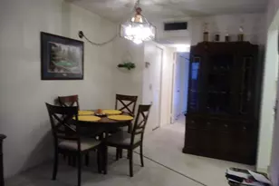 300 Village Green Cir S, Palm Springs, FL 33461 - Photo 14