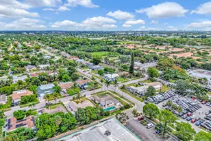 3300 NW 32nd St, Lauderdale Lakes, FL 33309 - Photo 10