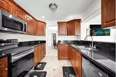 3300 NW 32nd Street, Lauderdale Lakes, FL 33309 - Photo 38