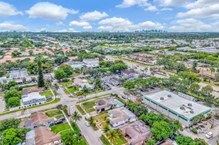 3300 NW 32nd St, Lauderdale Lakes, FL 33309 - Photo 8